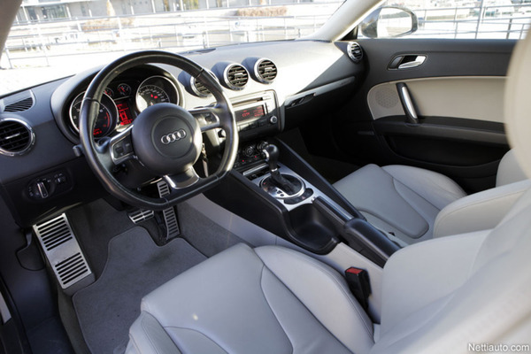 Audi TT: Kravattimiehen sporttiauto