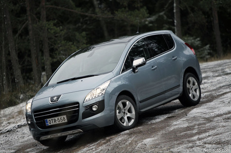 Peugeot 3008 HYbrid4: Ensimmäinen laatuaan