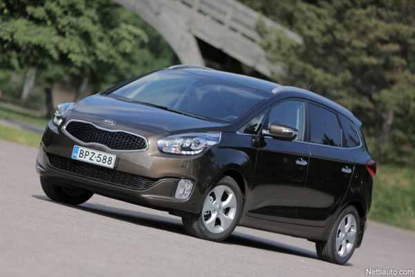 Kia Carens: Kyytiä seitsemälle