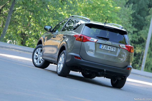 Toyota RAV4: Pioneerin paluu