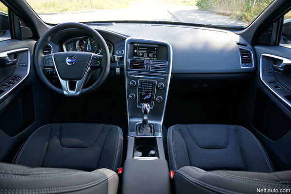 Volvo XC60: Skandinavian katumaasturiylpeys