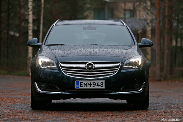 Opel Insignia Tourer: Mukavuutta perhefarkkuluokkaan