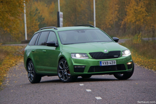 Skoda Octavia RS: Syntinen perhefarmari