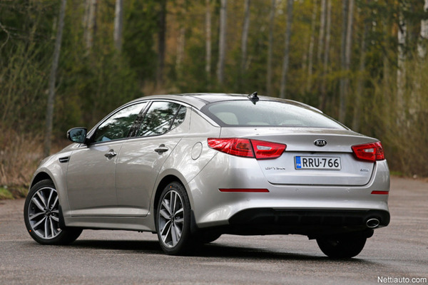 Kia Optima - Edustusluokan haastaja