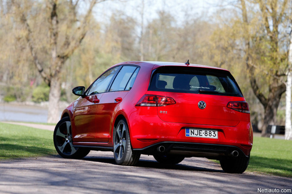 Volkswagen Golf GTI – Ruutia ja mukavuutta