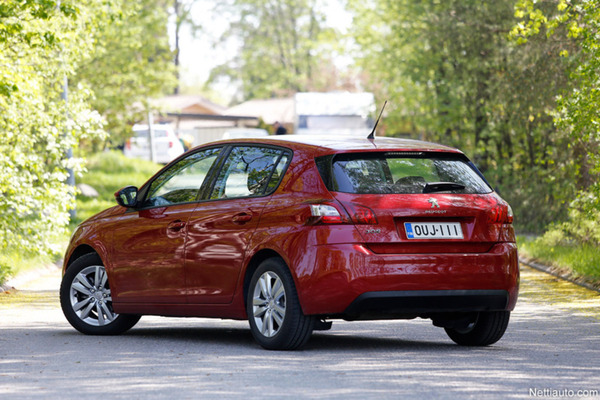 Peugeot 308 – Kovan luokan haastaja