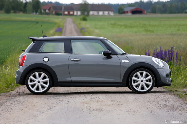 Mini Cooper S – Pikkupaholaisen paluu