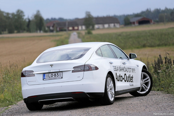 Tesla Model S – Enemmän kuin pelkkä auto
