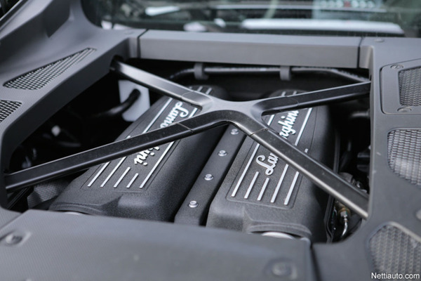 Lamborghini Huracán – Vihreä Hurrikaani