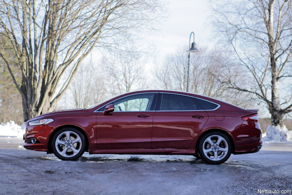 Ford Mondeo – Tyylipuhdas edustuslimppu