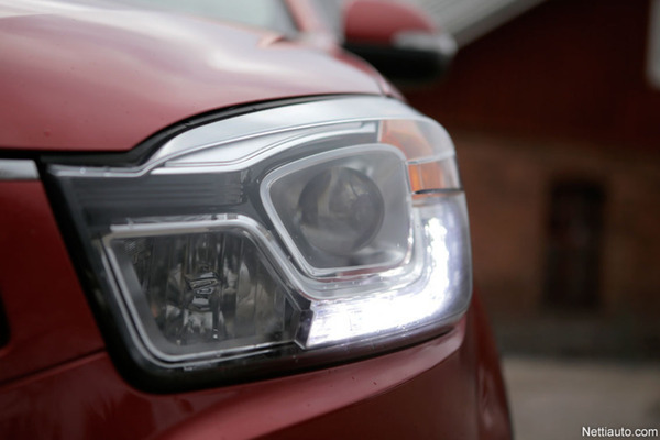 SsangYong Korando – Moni kakku päältä kaunis