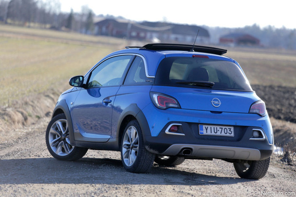 Opel Adam Rocks – Aatamin reteämmät rintakarvat