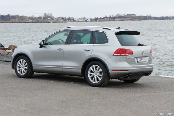 Volkswagen Touareg – Isokenkäisen kansanauto