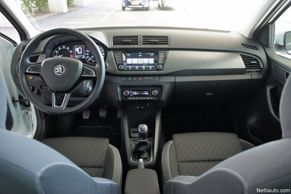 Skoda Fabia Combi – Kansansuosikin pikkuveli