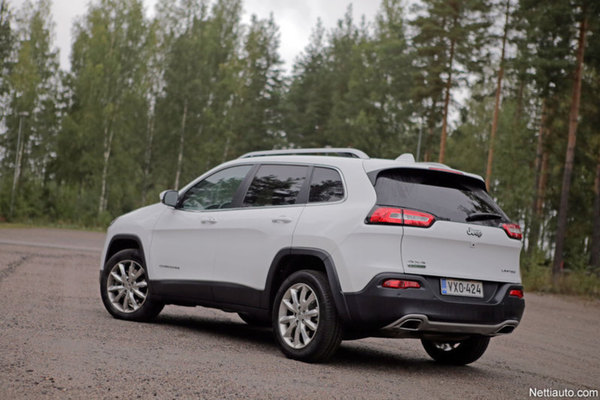 Jeep Cherokee – Maasturiperheen keskimmäinen