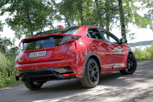 Honda Civic Sport – Oikeesti siisti Sivikki