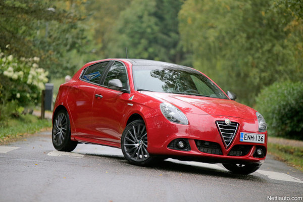 Alfa Romeo Giulietta – Kaunis, rietas, kunnollinen