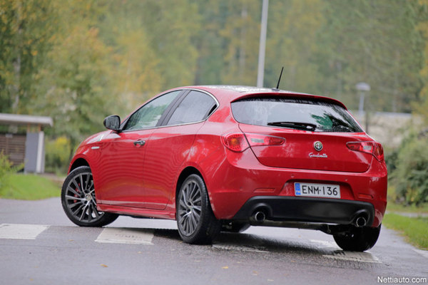 Alfa Romeo Giulietta – Kaunis, rietas, kunnollinen