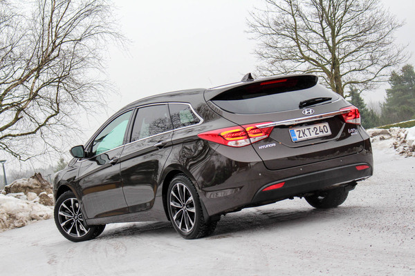 Hyundai i40 Wagon – Kumijalalla Koreasti