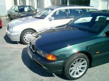 Nettiauto vertailee: BMW vastaan Mercedes-Benz