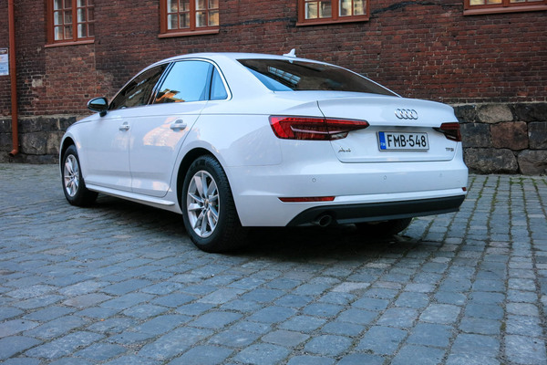 Audi A4 – Upseeri ja herrasmies Audi A4 – Upseeri ja herrasmies