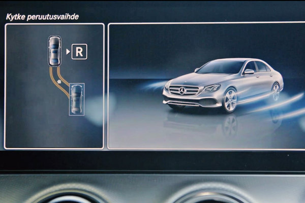 Peruutuskamera, pysäköintitutka ja muut avustavat järjestelmät