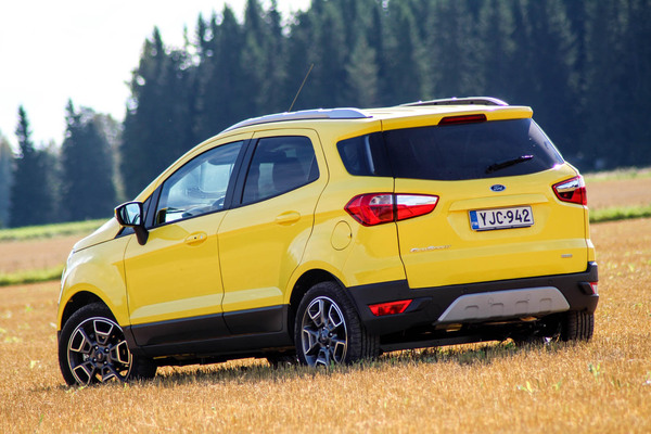 Ford EcoSport – Kansan katumaasturi