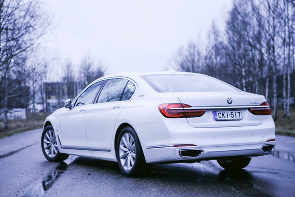 BMW 740 Le – Kun koolla on väliä