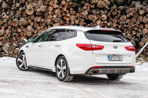 Kia Optima GT Sportswagon – Gran Turismo arkeen ja varsinkin juhlaan