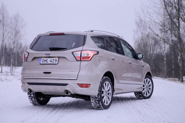 Ford Kuga Vignale – Katumaasturi is loaded Ford Kuga Vignale – Katumaasturi is loaded