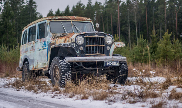 Nettiauto Latolöydöt – Willys Jeep Station Wagon