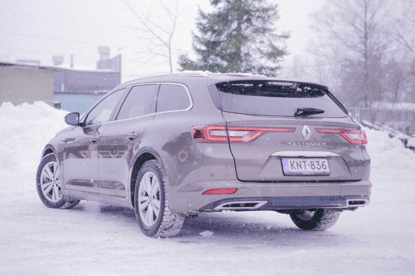 Renault Talisman – Isojen haasteiden äärellä