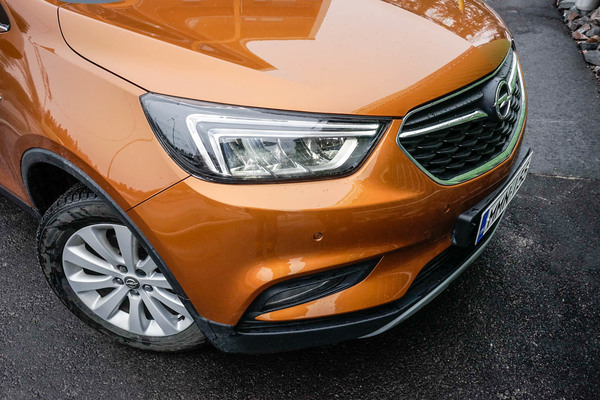 Opel Mokka X - Rennon tyylikäs katumaasturi