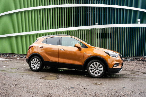 Opel Mokka X - Rennon tyylikäs katumaasturi