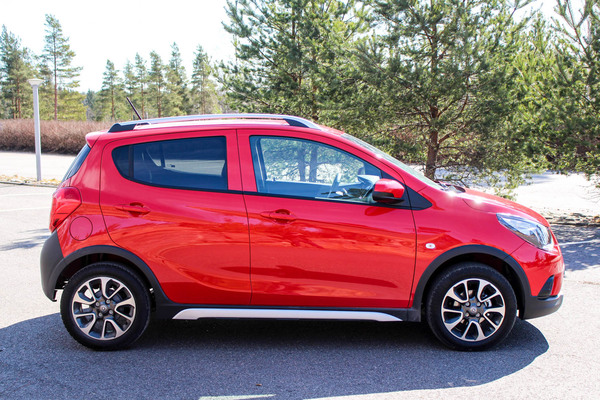 Opel KARL ROCKS – Kun Pikku-Kalle maastokengät sai