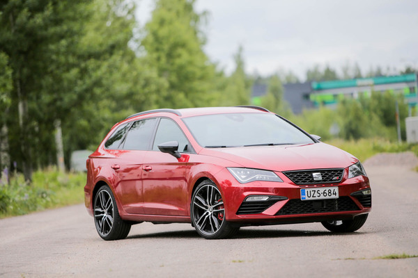Seat Leon ST Cupra 300 – Järkisportti halajaa moottoriradalle