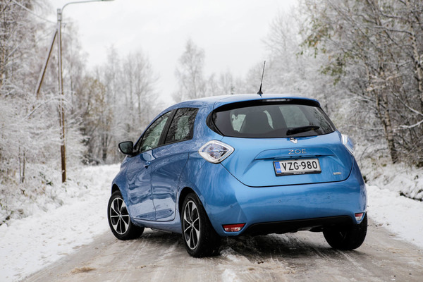 Renault Zoe – Ensimmäinen järkevä sähköauto?