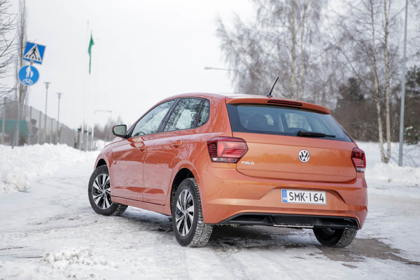 Volkswagen Polo – Kansanautoksi Golfin paikalle