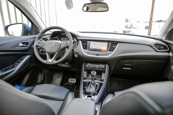 Opel Grandland X – Saksan ranskalaisin katumaasturi