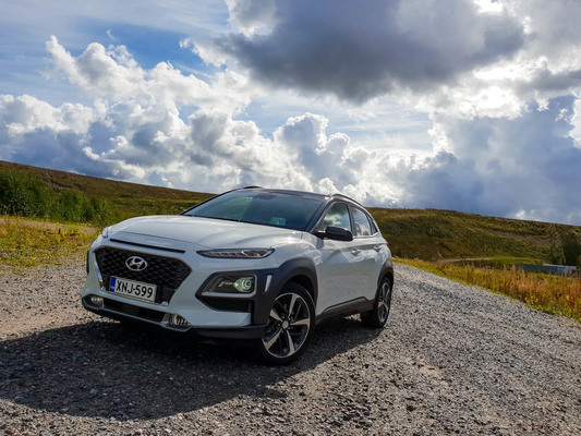 Hyundai Kona – Pirtsakka pikkuvesseli