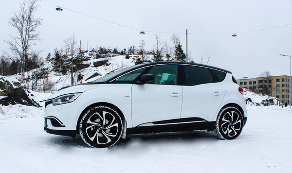 Renault Scenic – Monipuolinen avantgarde-sukkula
