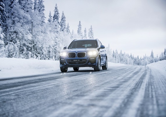 Miksi valita alkuperäiset BMW talvirenkaat? Miksi valita alkuperäiset BMW talvirenkaat?