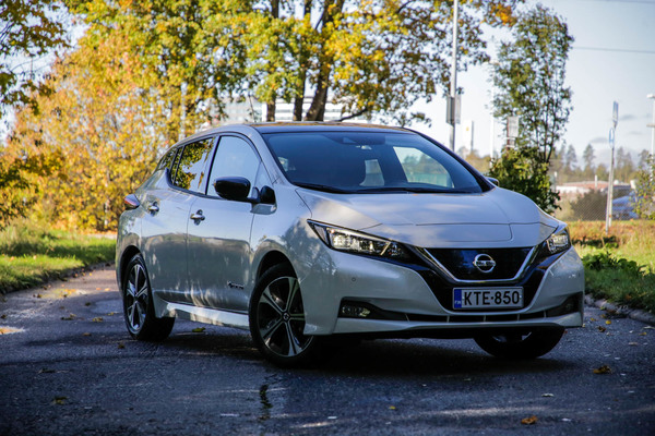 Nissan Leaf – Olisko kellään lainata laturia?