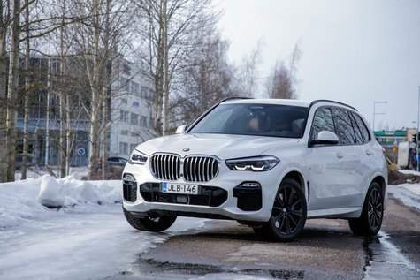 BMW X5 – Grillimestari