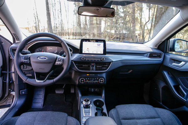 Ford Focus Active – Mökkiläisen unelmafarkku