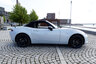 Mazda MX-5 = avoauto + urheiluauto = 30 000 €