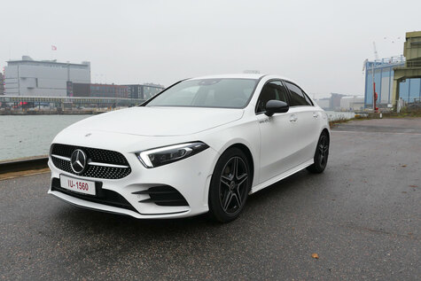 Mercedes-Benz A 200 Sedan - pieni ja sporttinen porrasperä