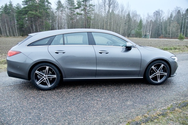 CLA Shooting Brake tuo ylellisyyttä kohtuuhintaan