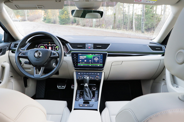 Skoda Superb – Herraskaista kyytiä kohtuuhinnalla