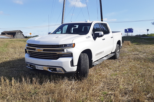 Chevrolet Silverado 1500 High Country 4wd Crew Cab 6.2L EcoTec3 V8
